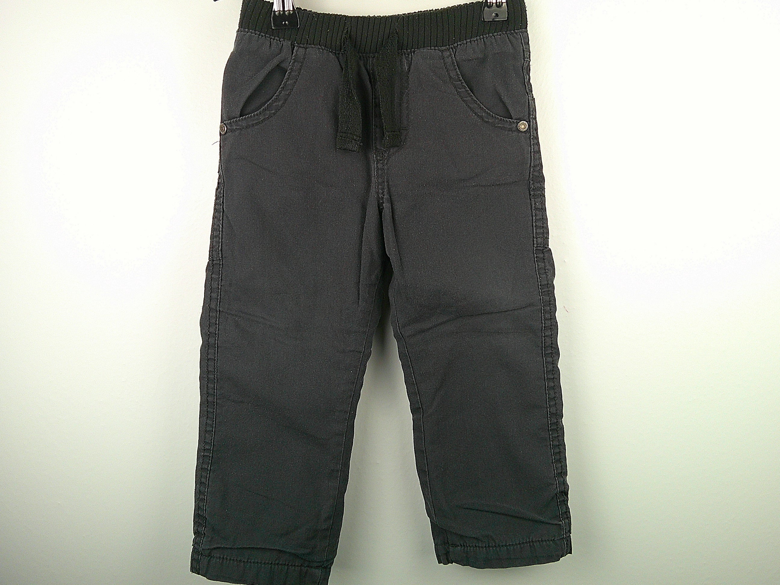 gefütterte Stoffhose